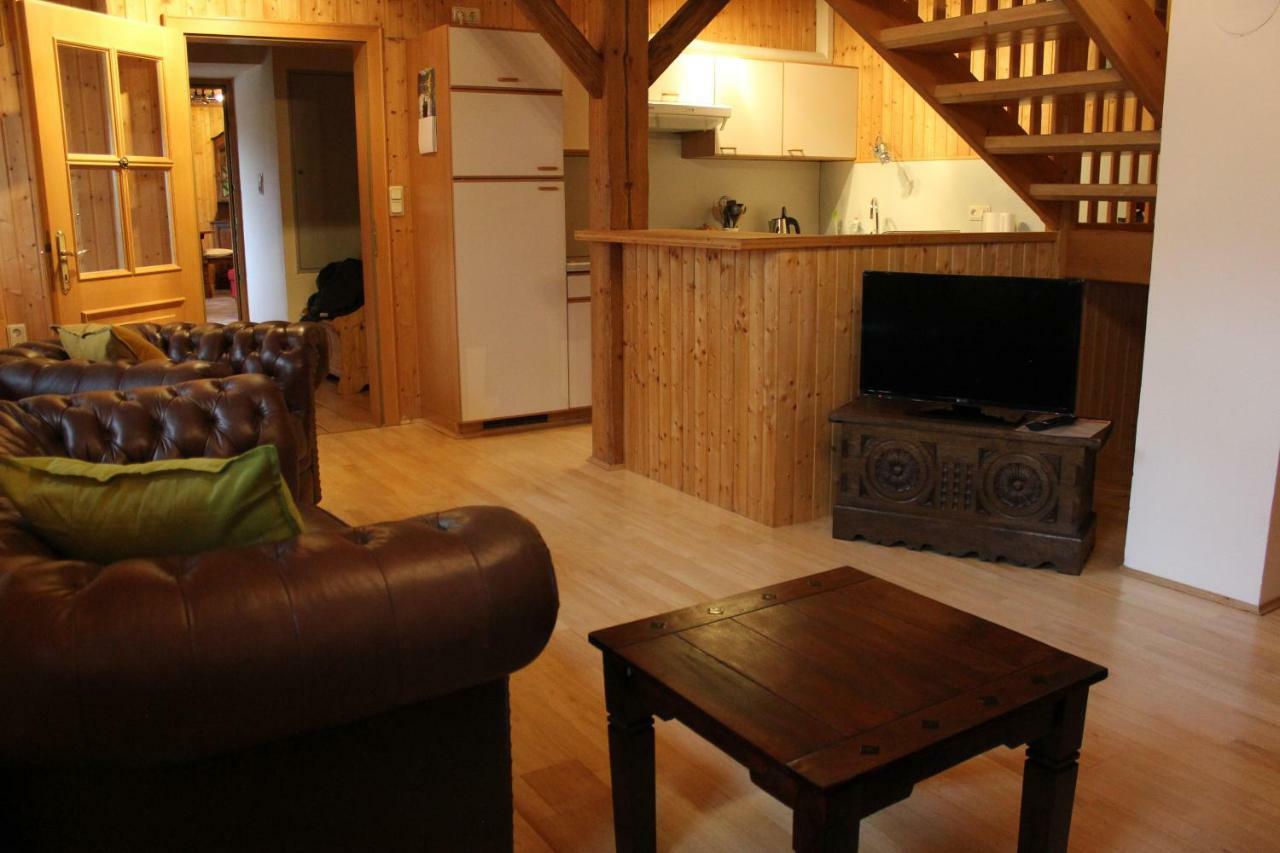 Ferienwohnung Zum Alten Forsthaus Messern Екстер'єр фото